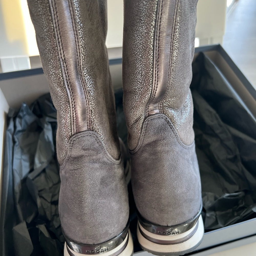 Hogan Suede Boots View 6